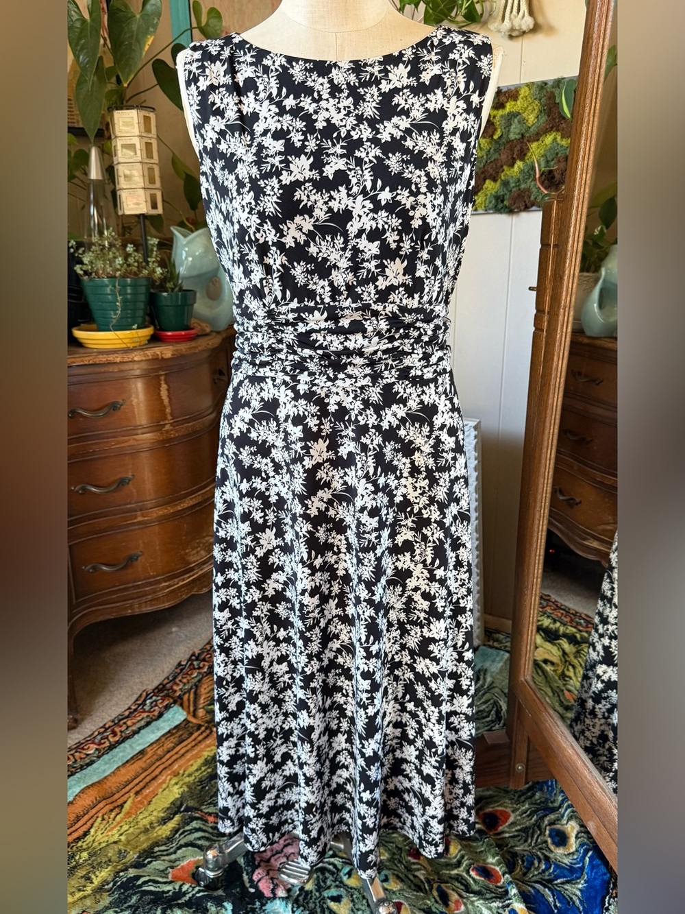 Dress Barn 14 A-Line Women's Midi Below Knee Dress Floral Black White